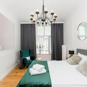 apartament-na-iej-starowce-apartment.gdanskhotel.org/
